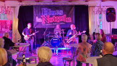 20251002_191007_(1600_x_1200)