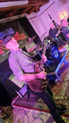 20251002_204101_(1600_x_1200)