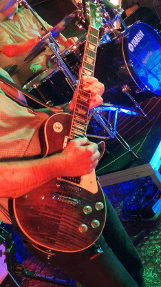 20251002_204109_(1600_x_1200)