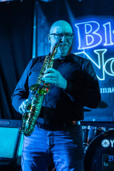 Session 2025-12-04-72_(1600_x_1200)